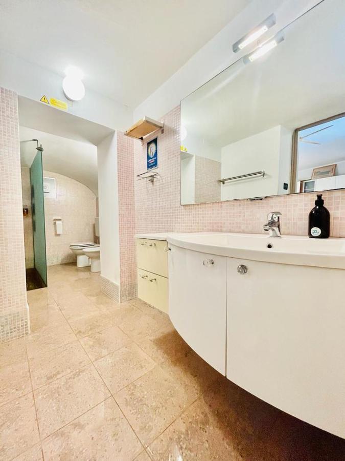 Apartment Bright Finalborgo